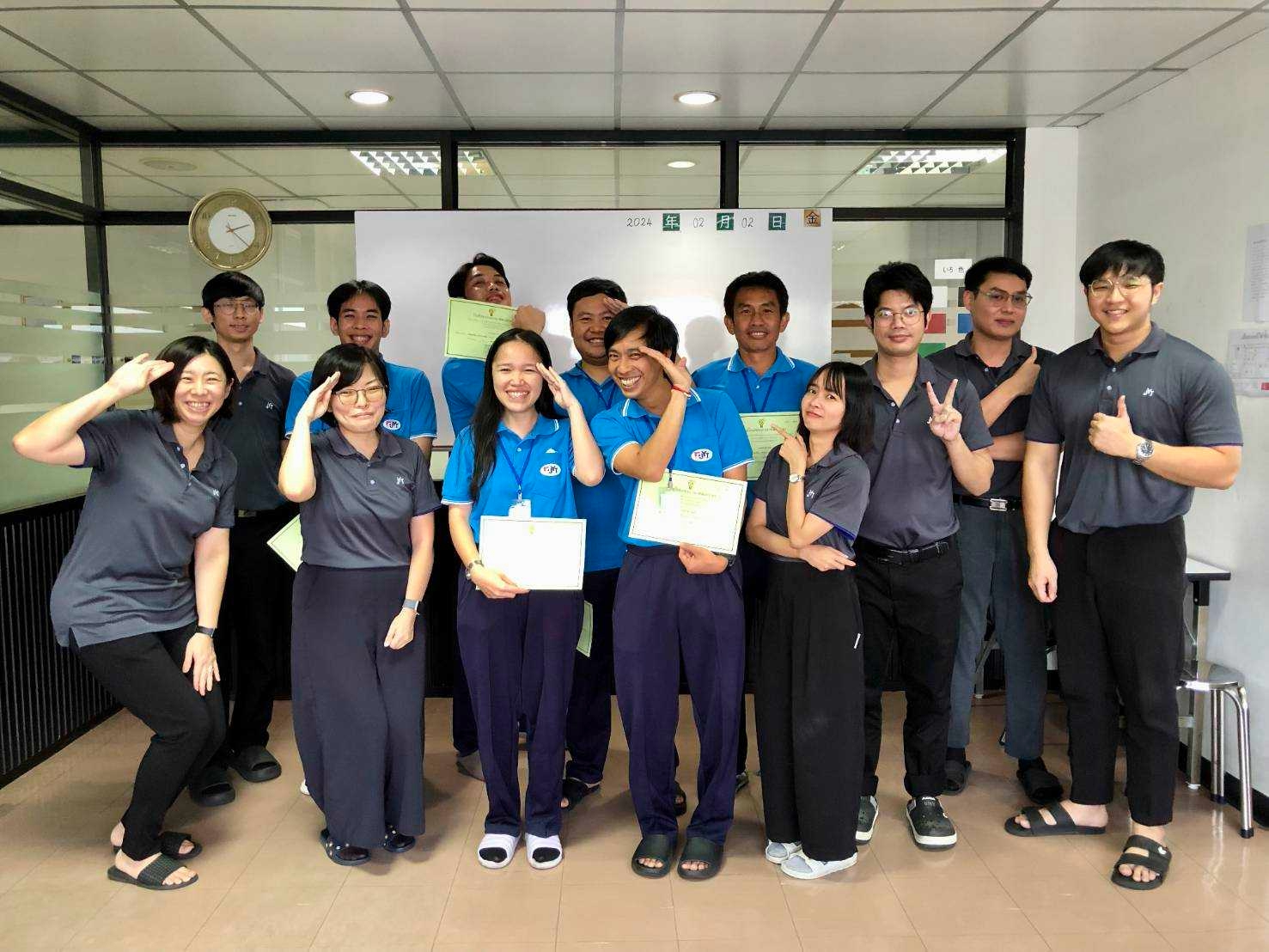 โรงเรียนสอนภาษาพัฒนอักษร